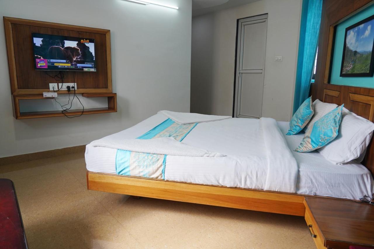 Anika Palace By Pepe Inn Hotel Ooty Exterior photo